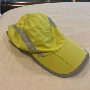 Yellow reflective spf 50 running hat